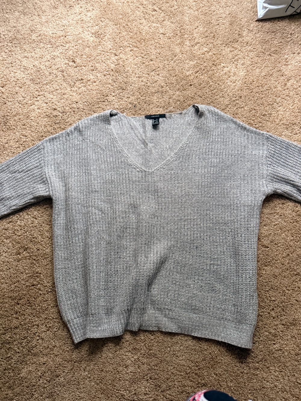 Forever 21 Gray V-Neck Sweater